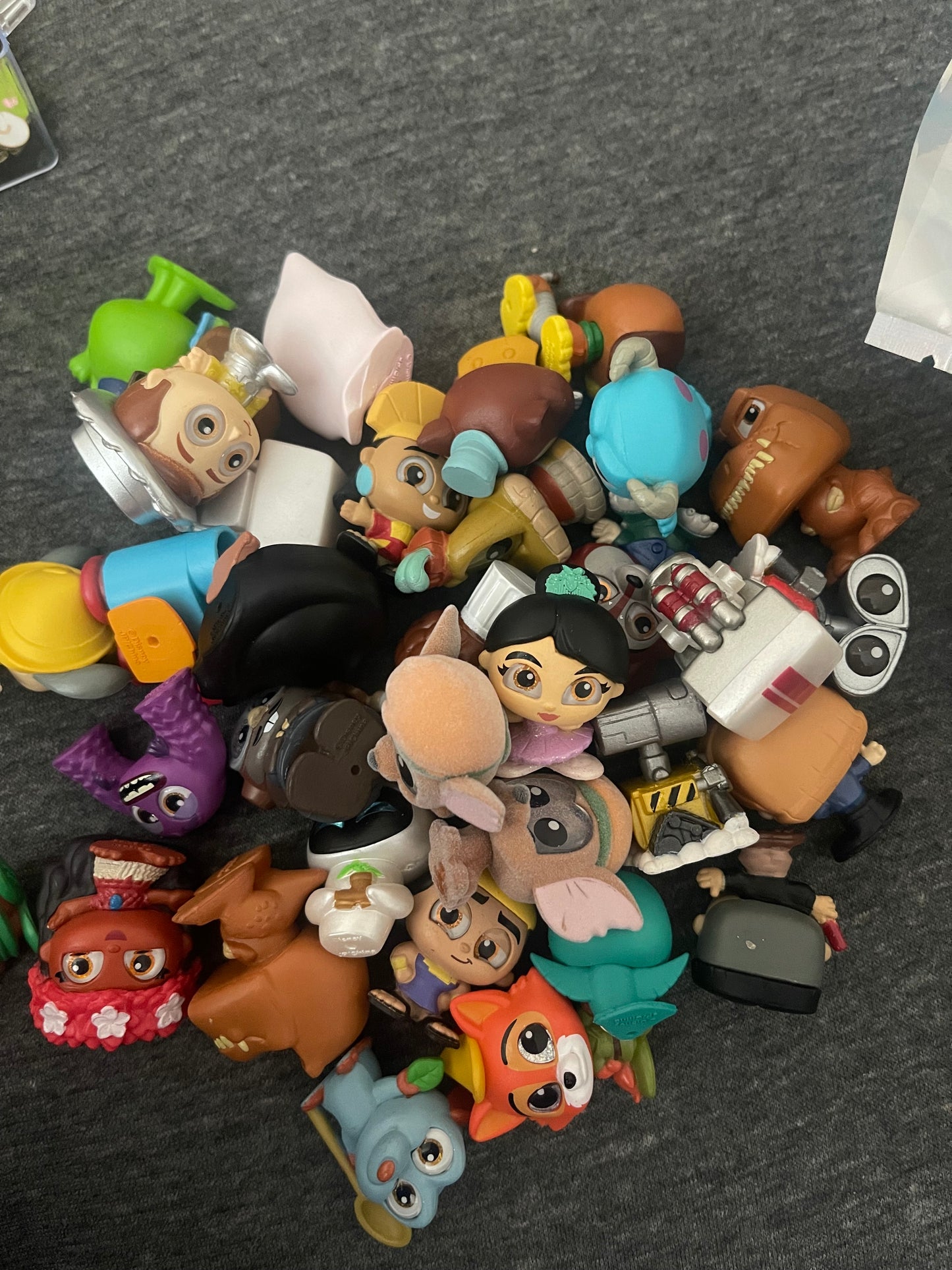 7) ACCESSORIES